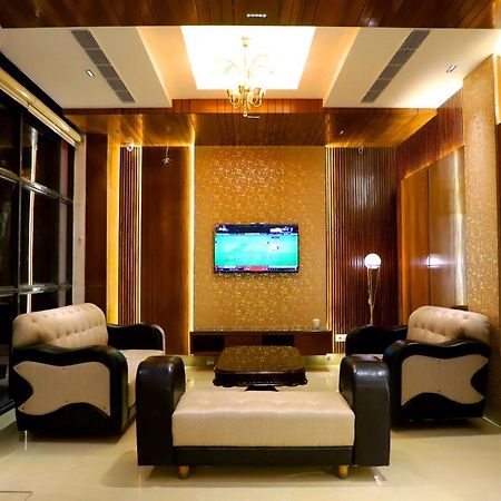 Hotel Diamond View Амритсар Экстерьер фото
